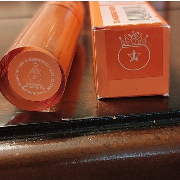 Jeffree Star Velour Liquid Lipstick, Color Tangerine Queen-Tangerine Orange NIB - Picture 4 of 5